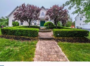 2233 Drake Dr, Lansdale, PA 19446