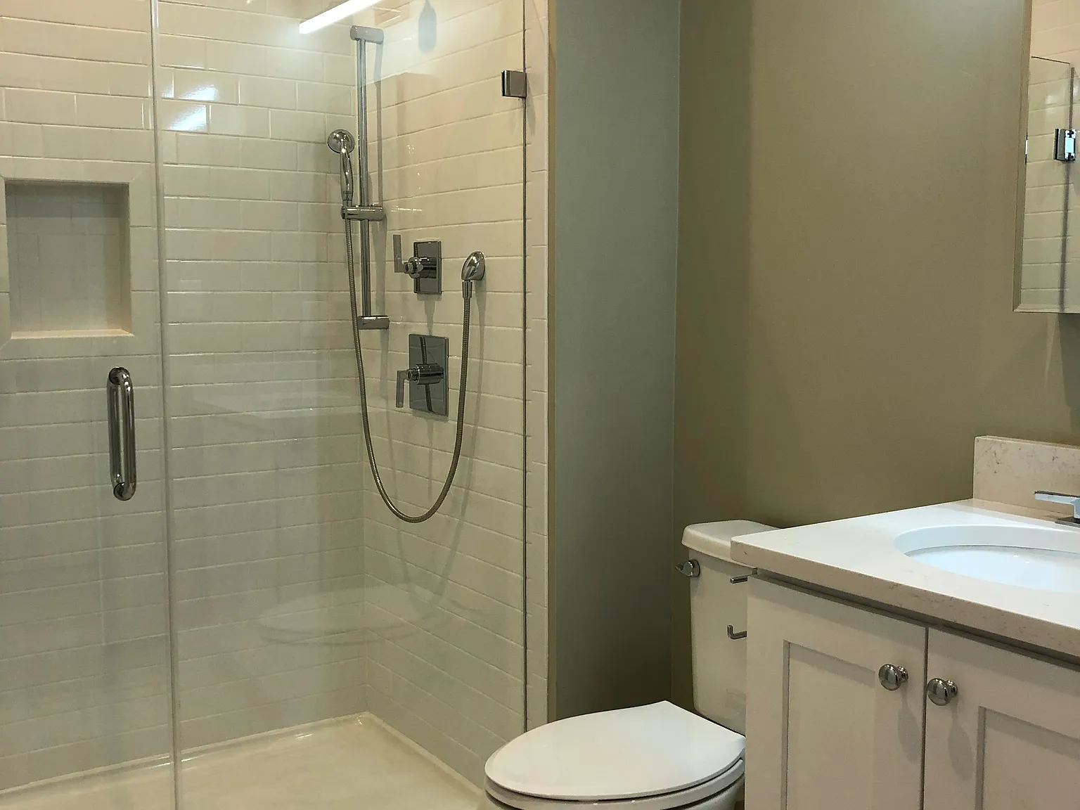 1 bed, 500 sqft, $3,100 — Photo 3