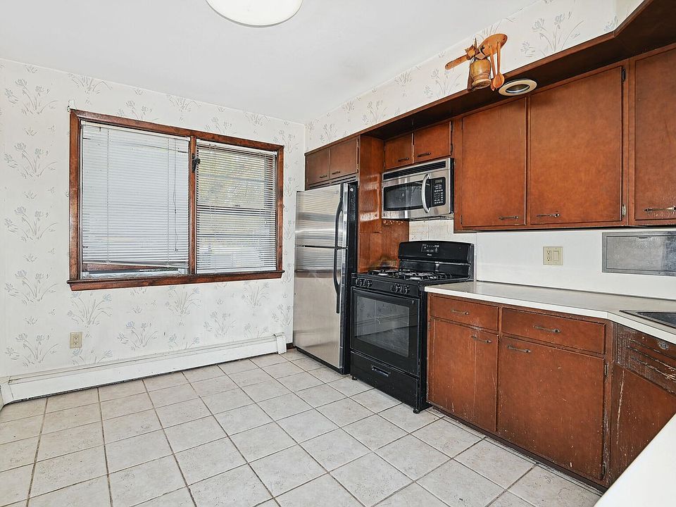 103 Avenue F, Bayonne, NJ 07002 Zillow
