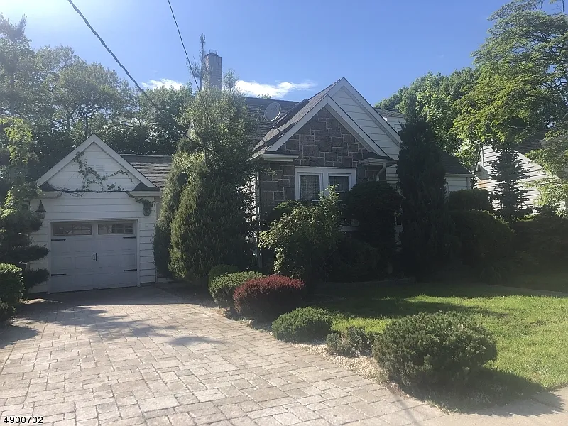 5 Fitzgerald Ave photo 1