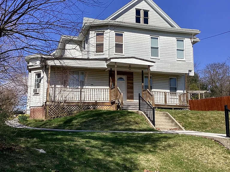 11697 Anthony Hwy — Photo 3