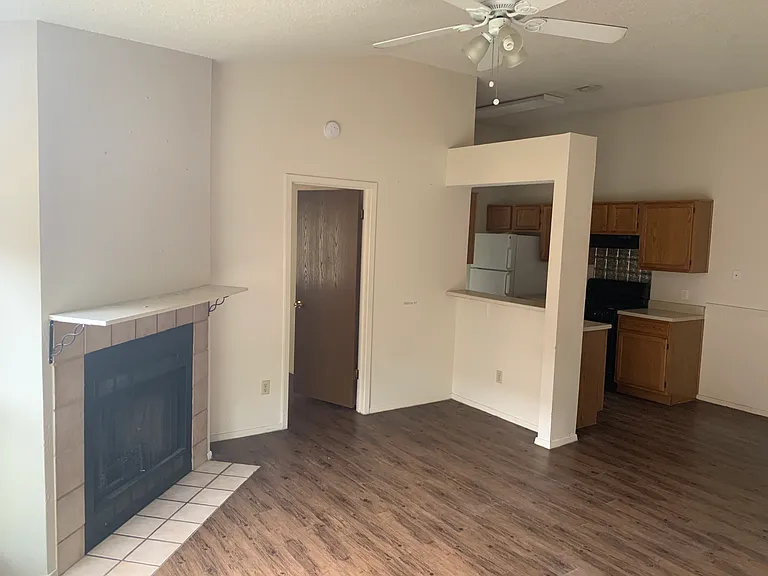 1506 S Medina St #A — Photo 2