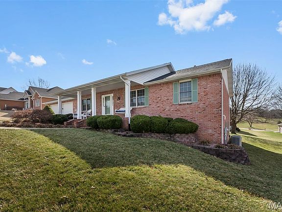 4th image of 3051 Northchurch St