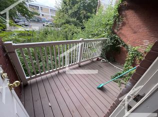 16 Pompeii St, Roxbury, MA 02119