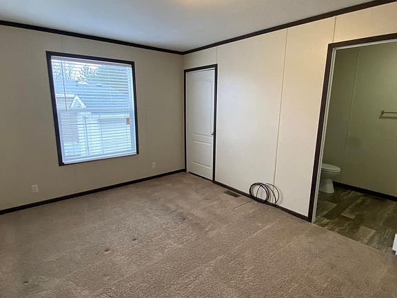3rd image of 59460 Bart Ln