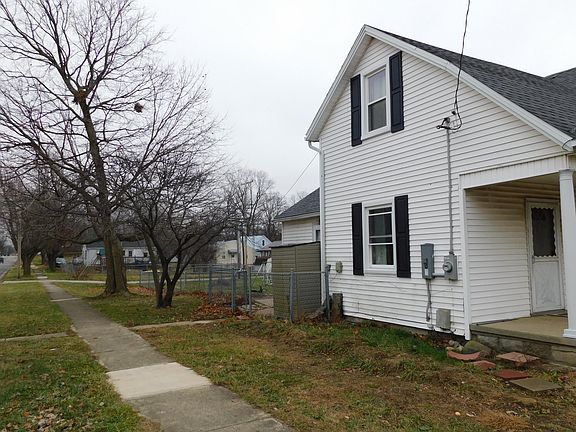 2nd image of 630 4th Ave