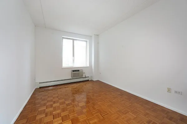 Rented by Manhattan Skyline | media 3