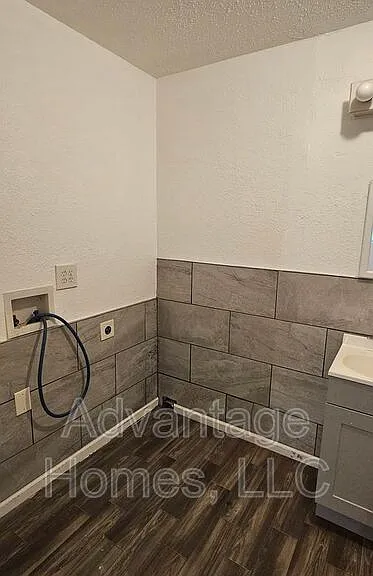 11410 Palmer Ave — Photo 19