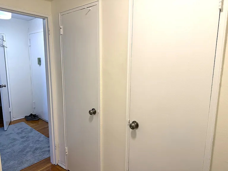 370 Westchester Ave #4R — Photo 9