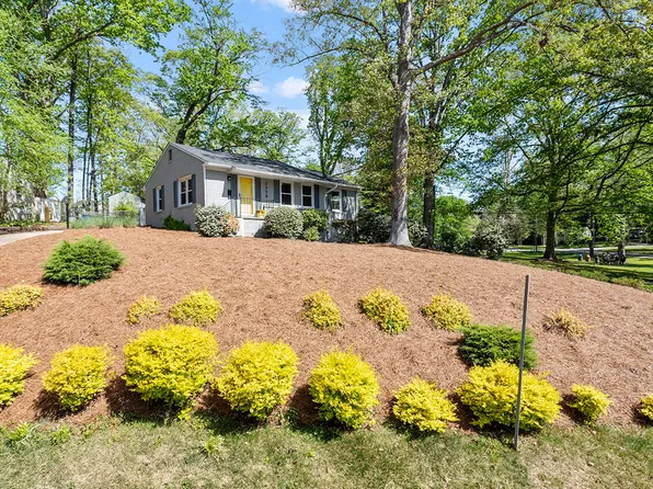 2359 Derby Dr, Raleigh, NC 27610