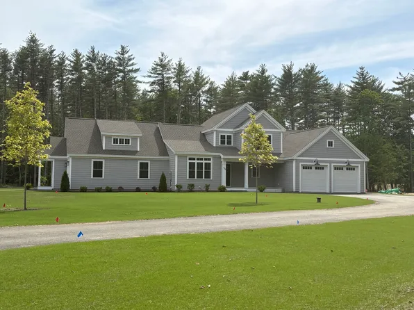 137 County Rd, Amherst, NH 03031