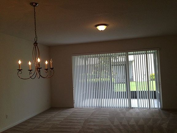 3rd image of 1079 Rock Harbor Ave