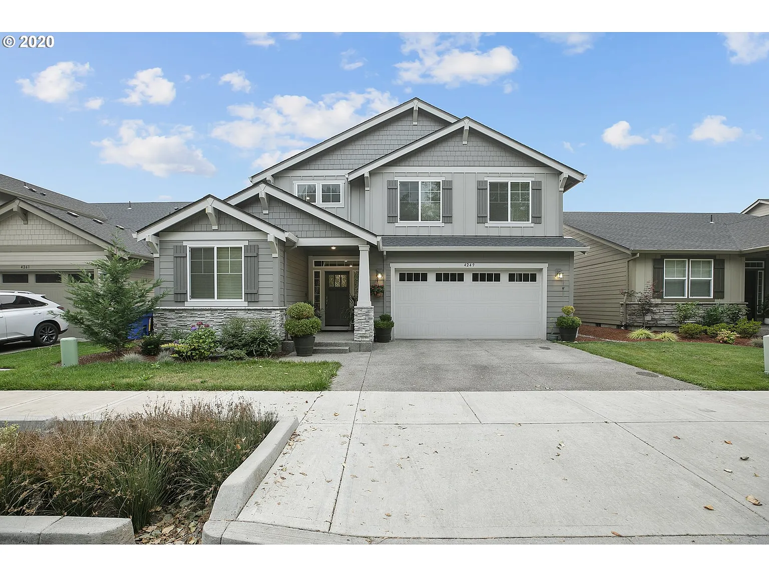 4249 SW Rodlun Rd photo 1