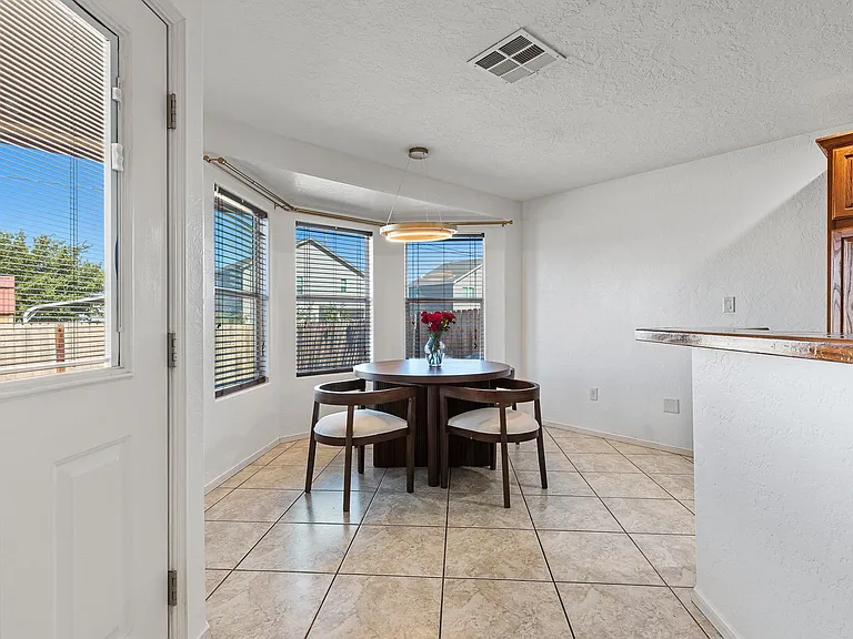 600 Coronado Dr — Photo 9