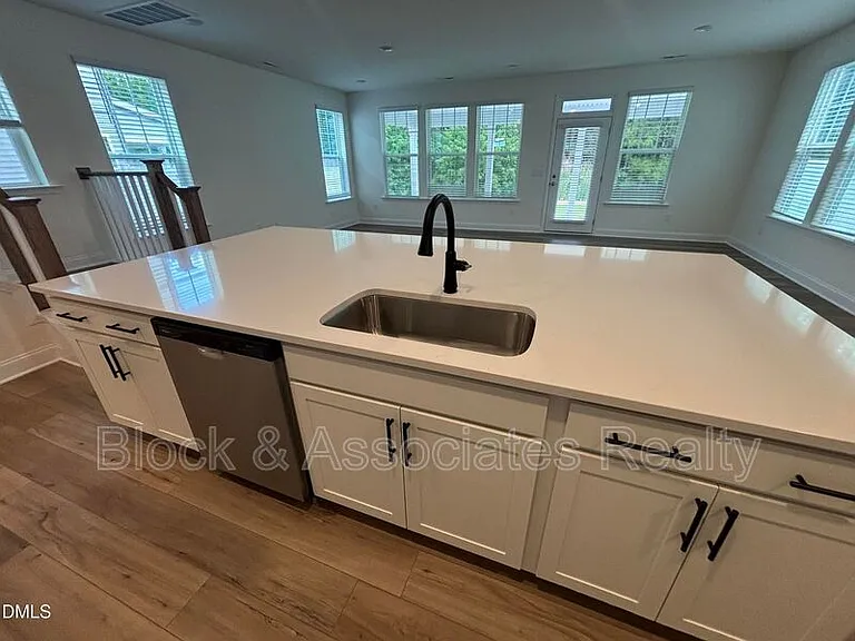 5128 Ranger Grove Way — Photo 21