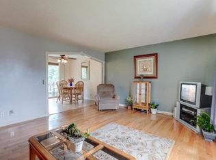 9043 Collins Dr NW, Ramsey, MN 55303
