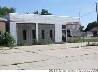 102 E Division St, Fisher, IL 61843
