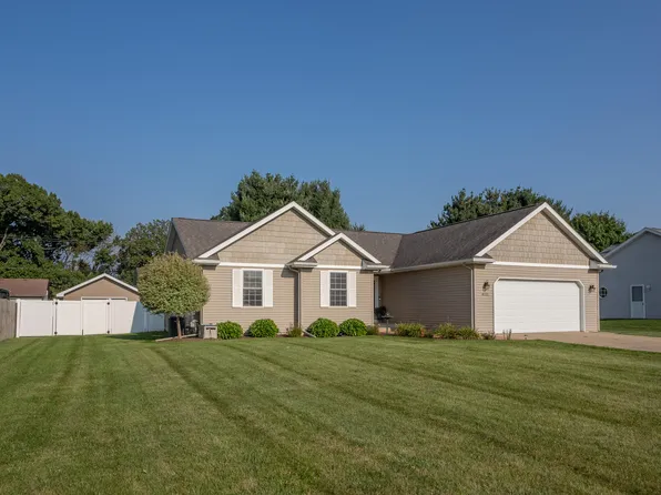 4112 Prairie Hill St, Kalamazoo, MI 49048