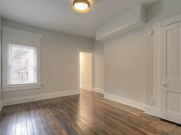 511 Sanford St #2 — Photo 3