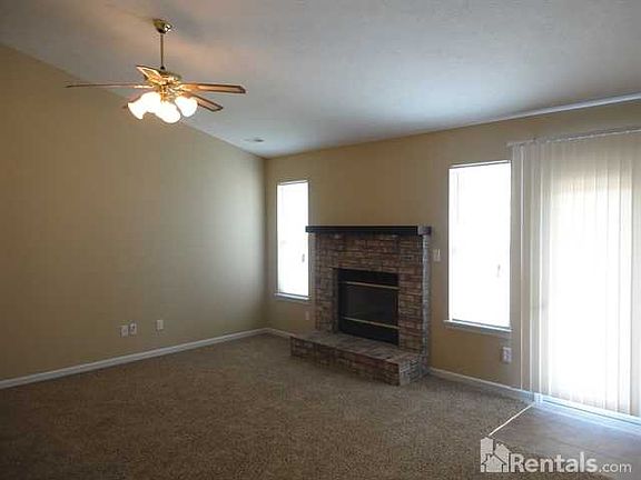 2nd image of 4021 Sungate Ct