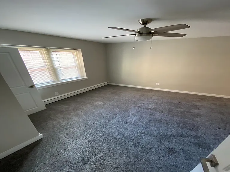 Campus Apartments — Photo 6