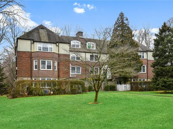 11 SENTRY Place #1B, Scarsdale, NY 10583