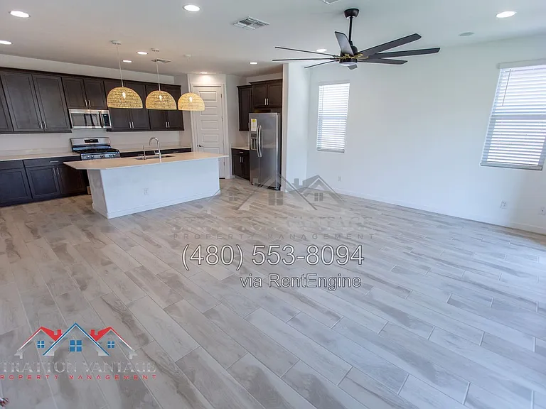 4204 E Enmark Dr — Photo 27