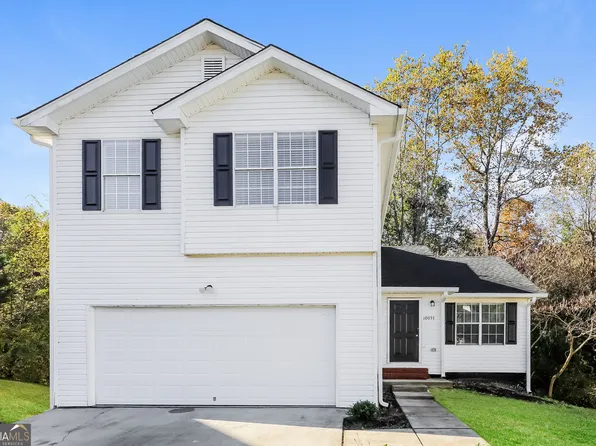 10057 Tara Glynn Dr, Hampton, GA 30228