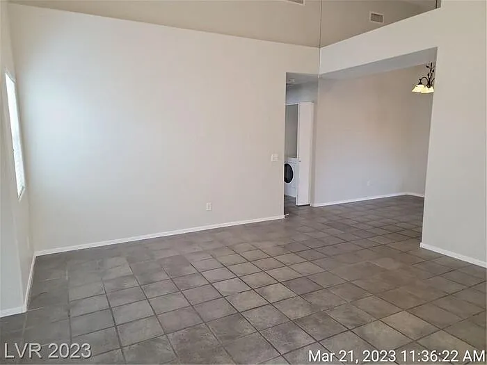 2152 Quarry Ridge St #202 — Photo 3
