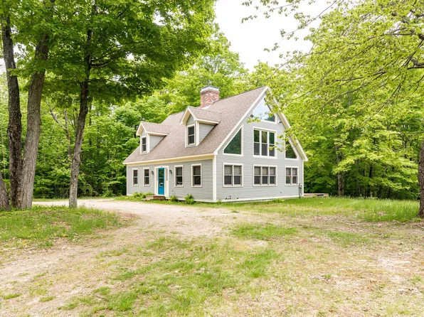596 Oak Hill Road, Wakefield, NH 03872