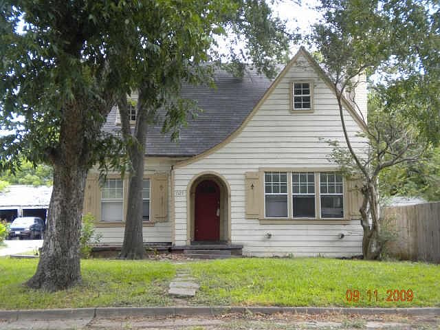 1st image of 1520 W 4th Ave