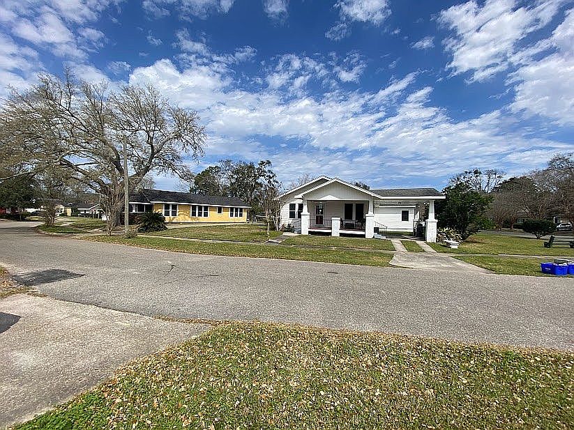 2305 Magnolia Pl, Gulfport, MS 39501 Zillow