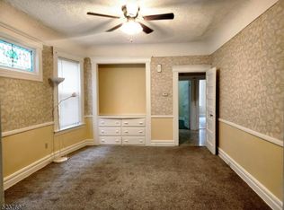 28 Rhode Island Ave, East Orange, NJ 07018
