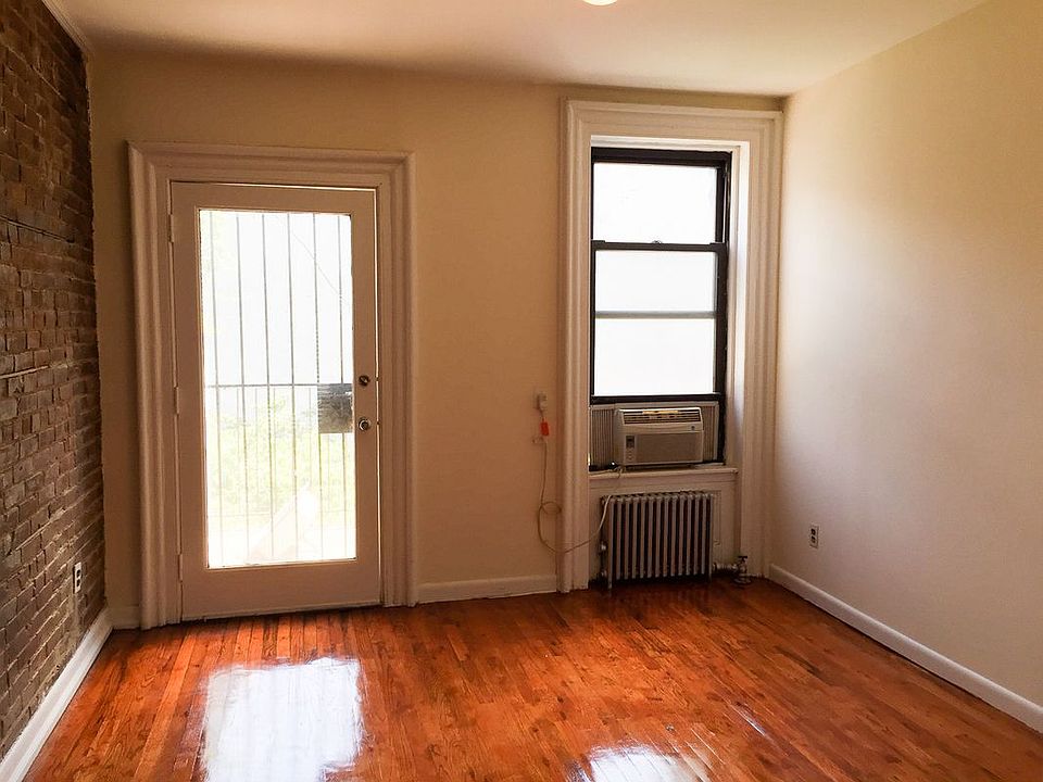 1st image of 457 6th Ave #3