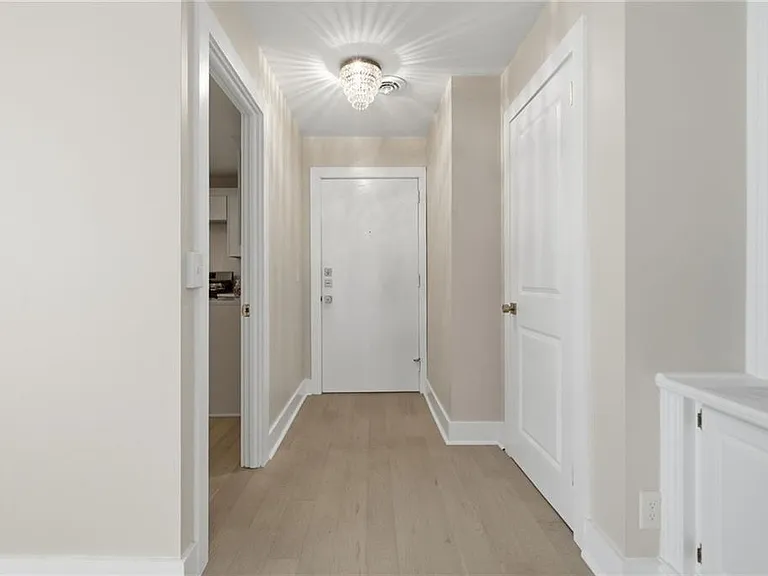 2632 Peachtree Rd NW #304B — Photo 28