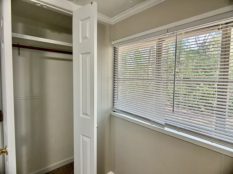 2145 Winston Rd — Photo 14