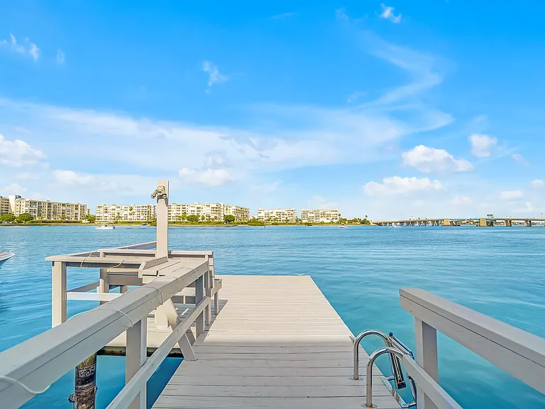 7845 Boca Ciega Dr — Photo 36