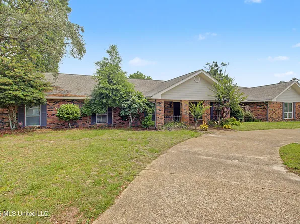 2186 Atkinson Rd, Biloxi, MS 39531