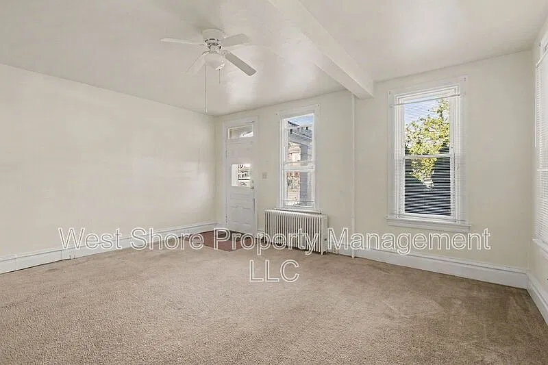 3 bed, 1.0 bath, 1500 sqft, $1,550 — Photo 4