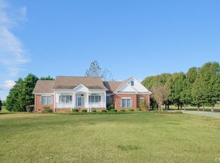 311 Gov Eden House Rd, Merry Hill, NC 27957