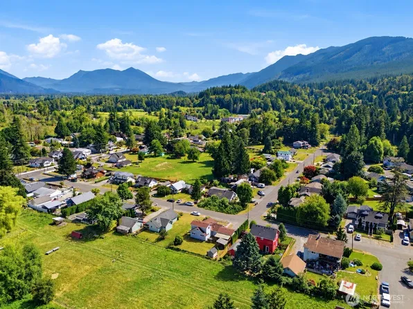 38200 SE 85Th, Snoqualmie, WA 98065