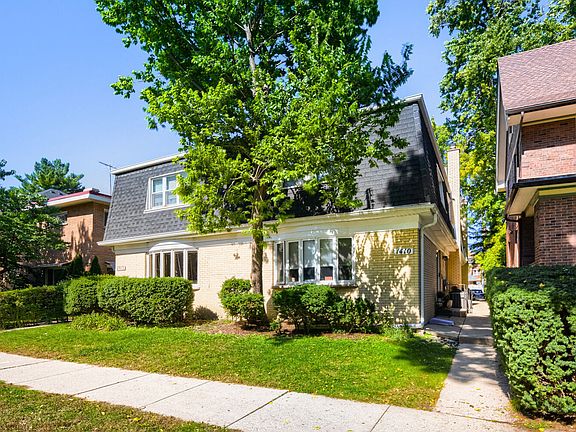 2nd image of 1410 W Sherwin Ave #B