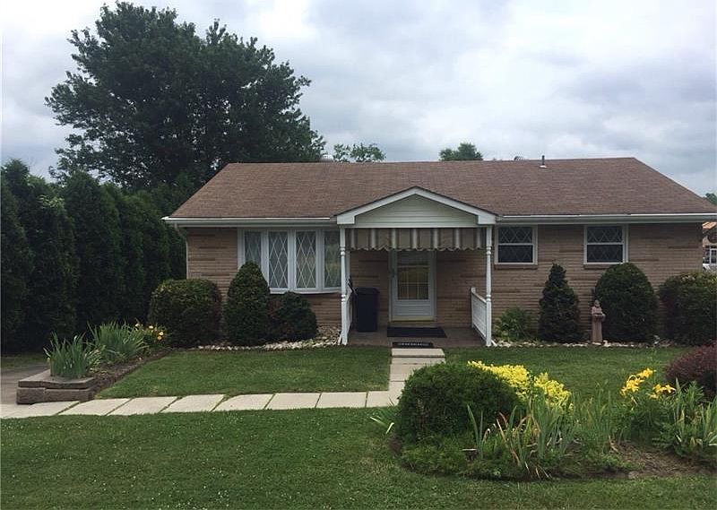 1st image of 12 E Glennis Dr