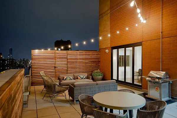 Rented by Bozzuto Management | media 33