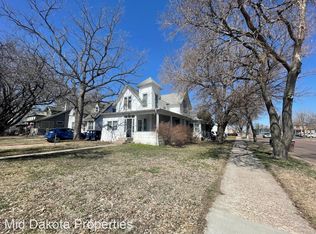 200 W 4th Ave, Mitchell, SD 57301