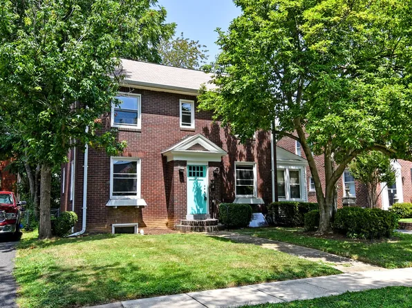 633 24th St S, Arlington, VA 22202