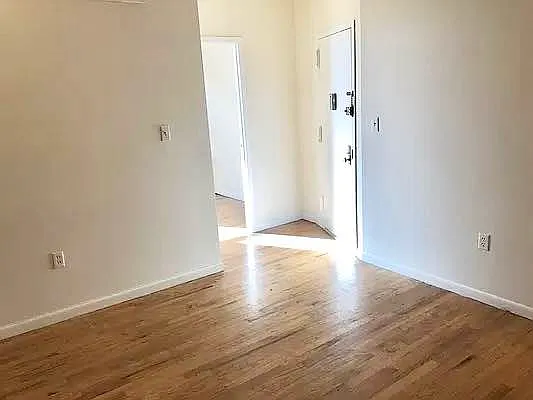 Rented by CitySites Real Estate Group | media 5