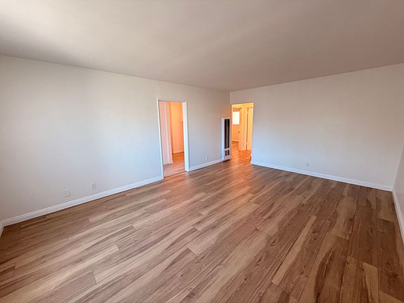 3rd image of 1845 S Grand Ave APT 2