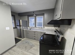 1171 S Madison Rd, Beloit, WI 53511