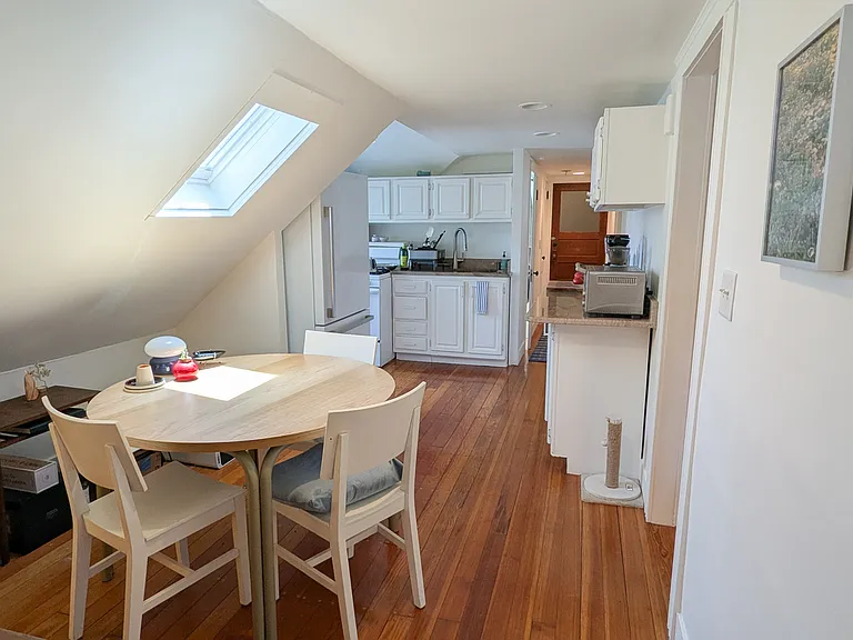 23 Savoy St — Photo 1